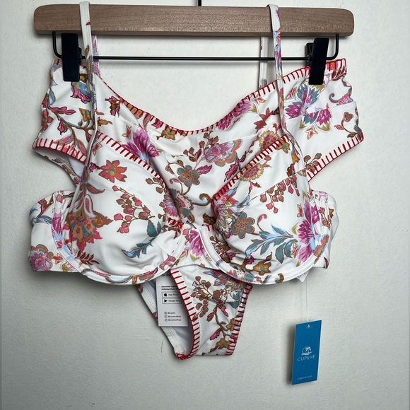 Cupshe Dreamy Garden Sweetheart Bikini Top & High-Rise Bottoms Set NWT Size L - Picture 5 of 11